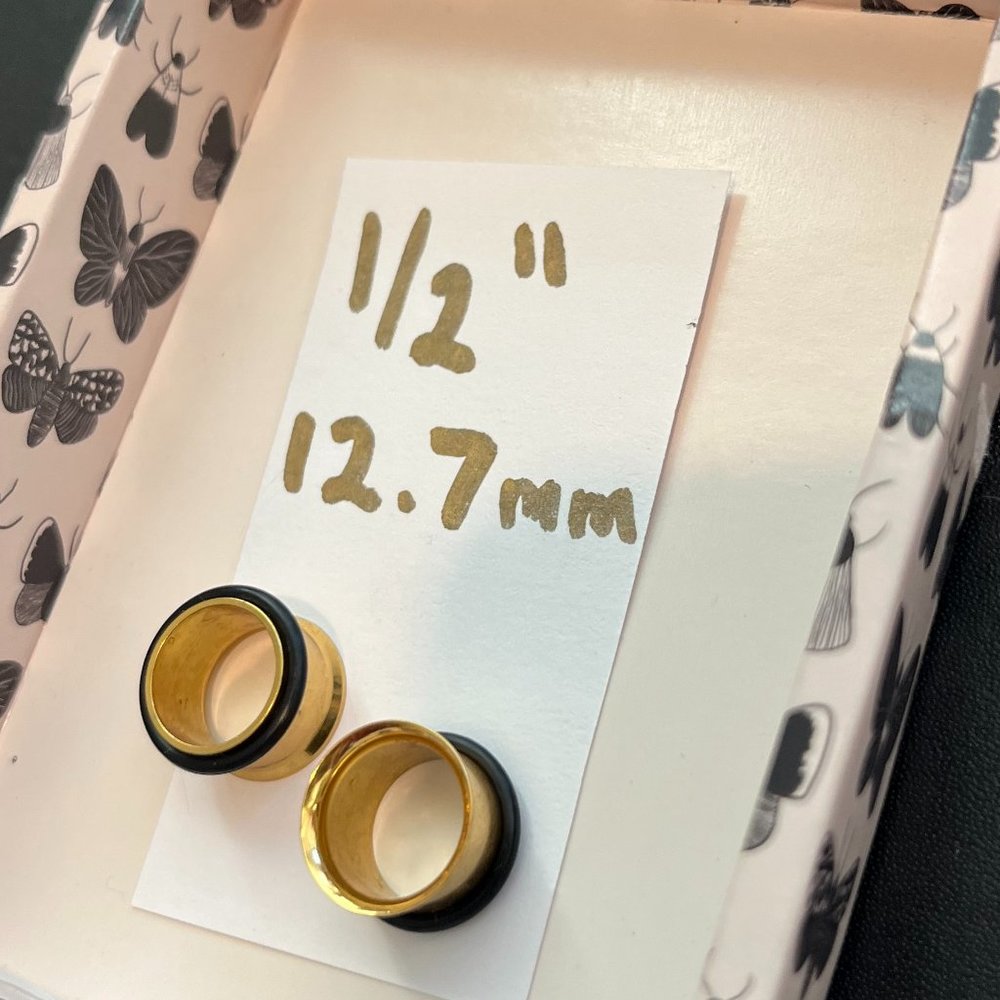 Single Flared gold eyelets, plugs gauges 1/2 12.7mm, $10 when bundled